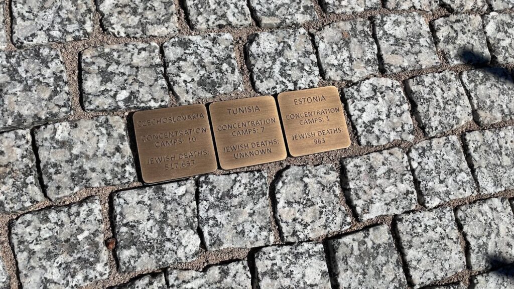 Holocaust Memorial Bronze Plaque